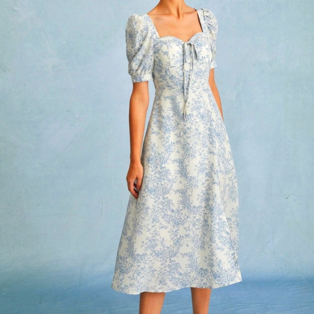 Elegant Blue Floral Midi Dress - Picture 7 of 7